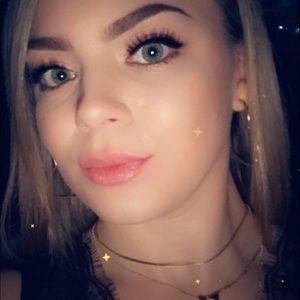 Meet your Posher, Rayanna